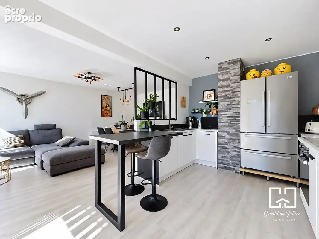 Briançon, appartement T3/4 avec terrasse panoramique de 100 m2 et annexe - photo 6