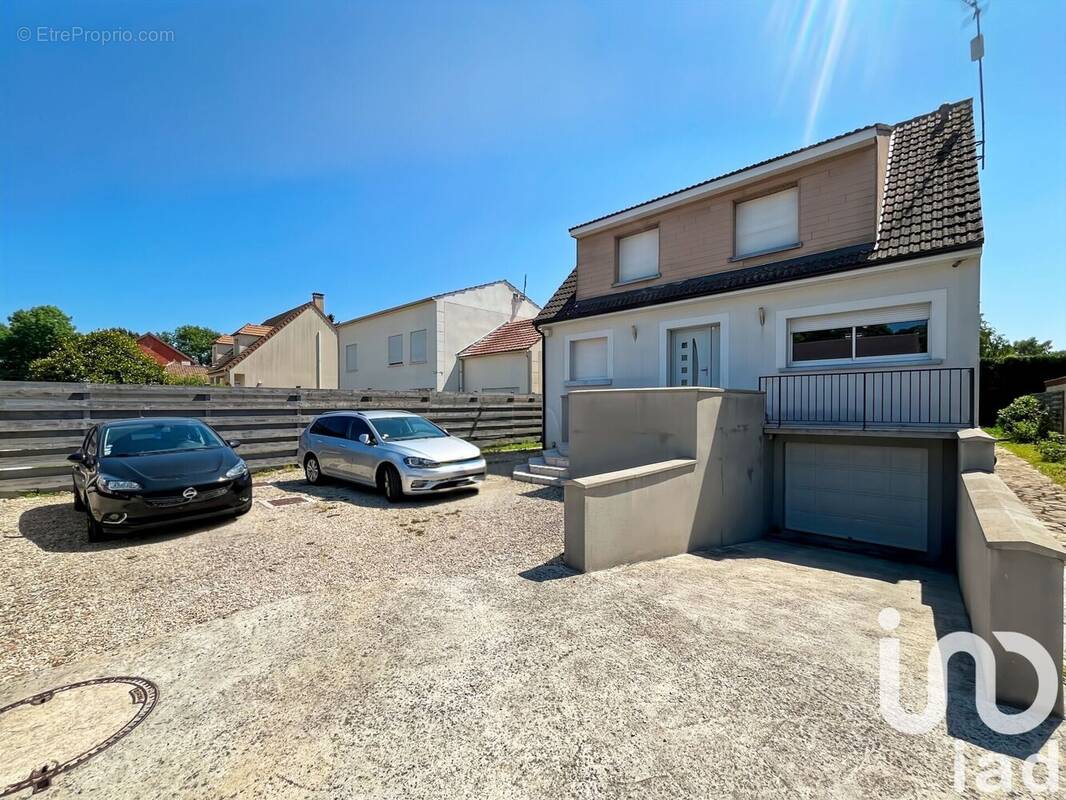 Photo 1 - Maison à SERVON