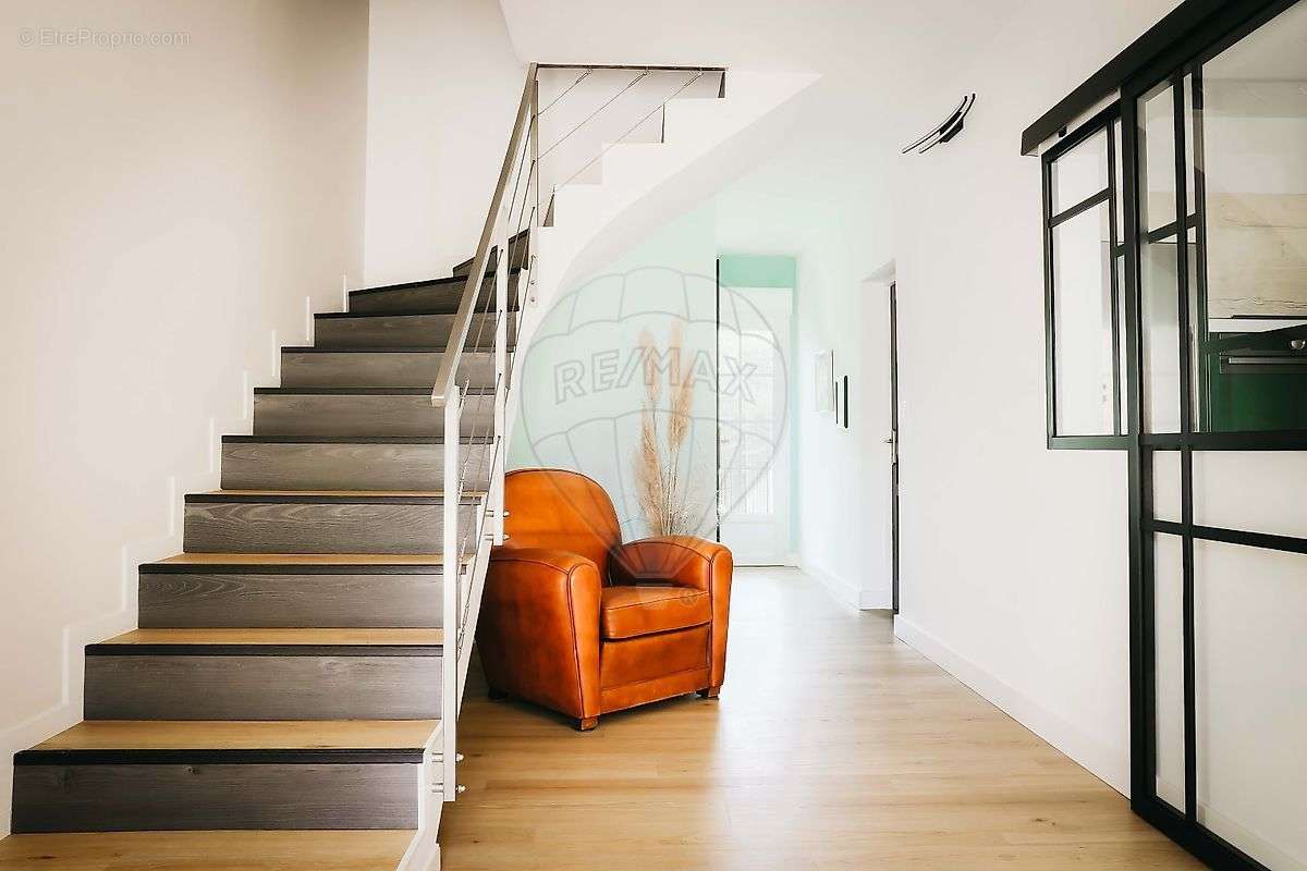 Maison à SAINT-GEORGES-DE-DIDONNE