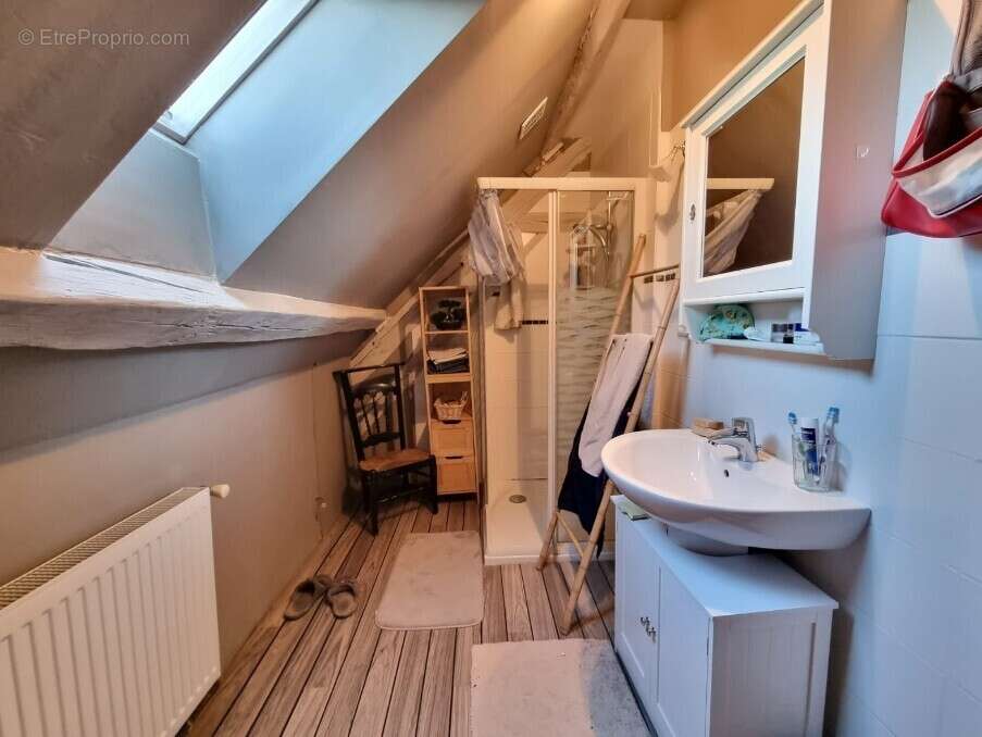 Maison à THEVET-SAINT-JULIEN