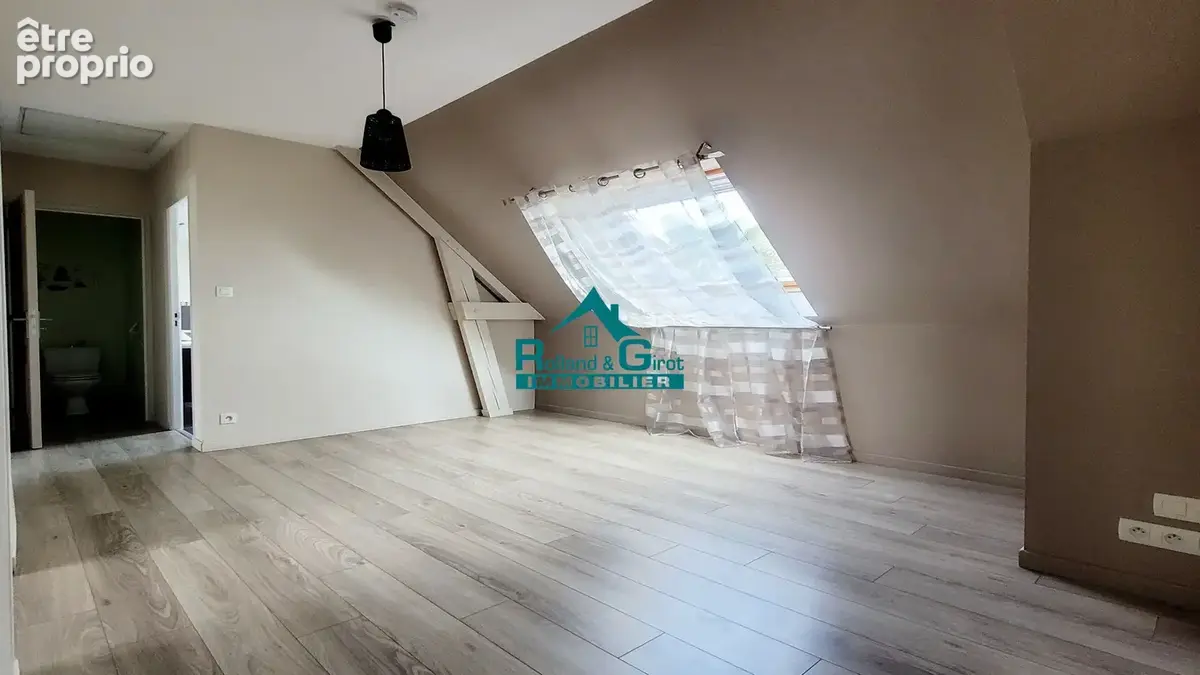 Maison spacieuse à vendre à La Bouexière - 5 chambres et jardin! - photo 7