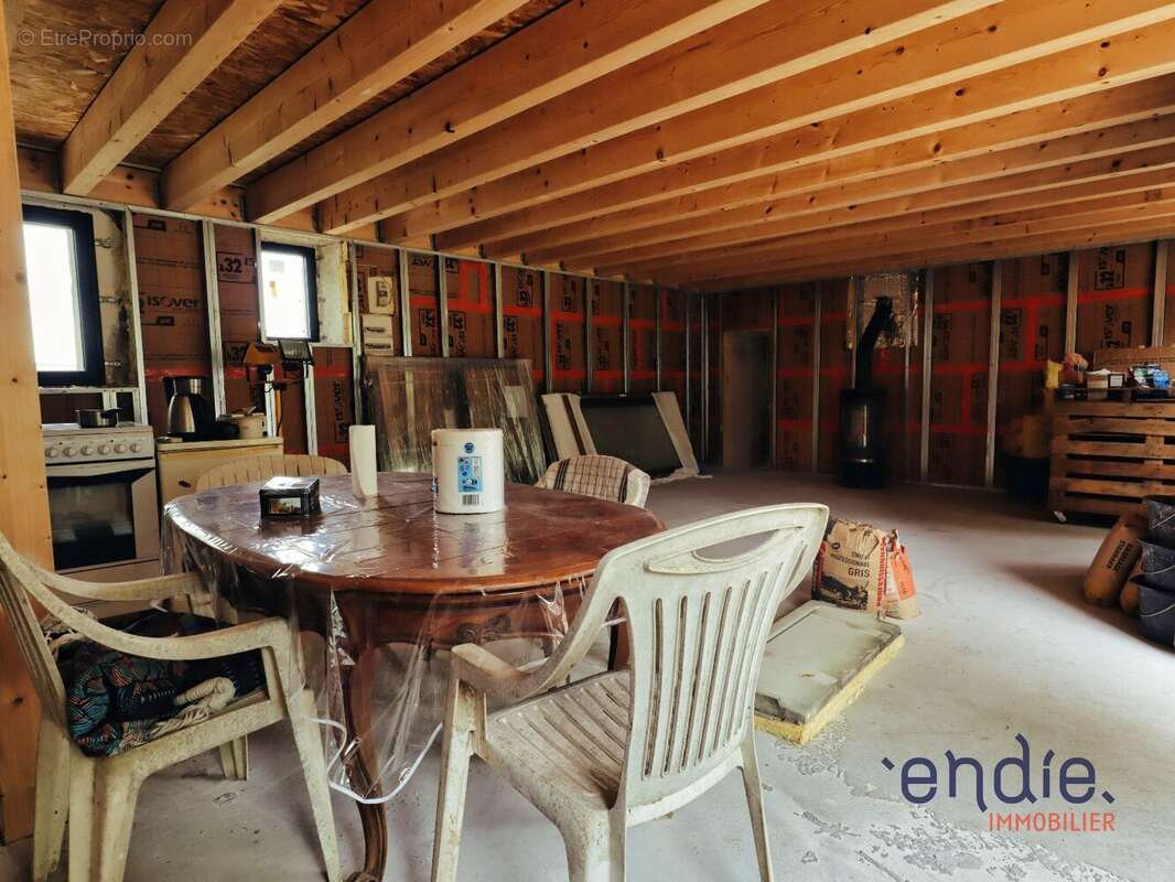 Maison de campagne à terminer selon vos envies. - photo 4