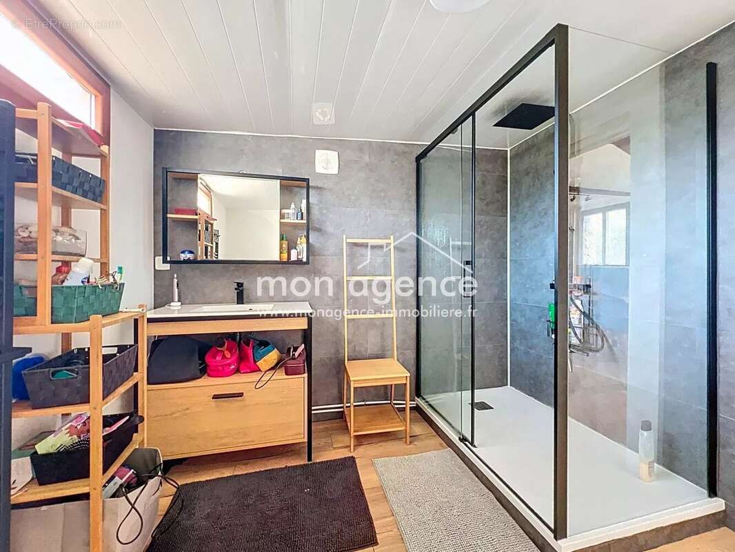 Maison à SAINT-MARTIN-OSMONVILLE