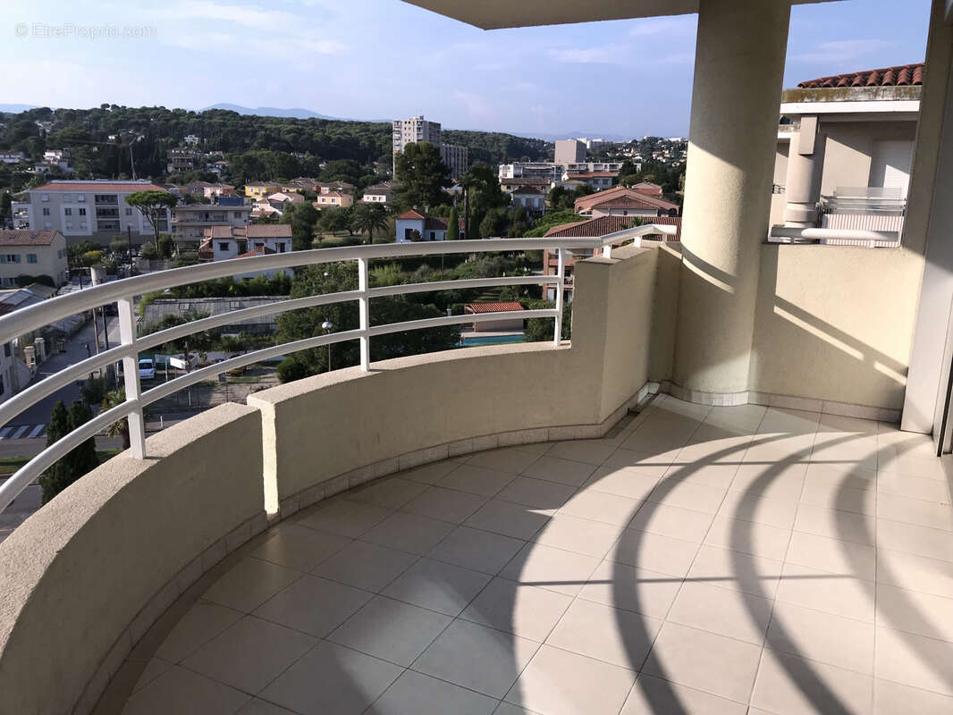Appartement à ANTIBES