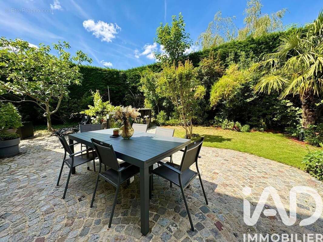 Photo 2 - Maison à MAROLLES-EN-BRIE