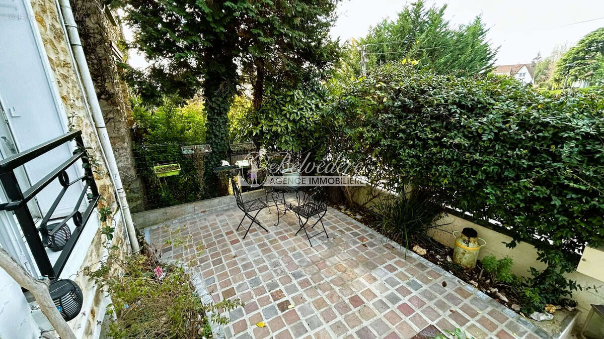 Maison à SAINT-LEU-LA-FORET