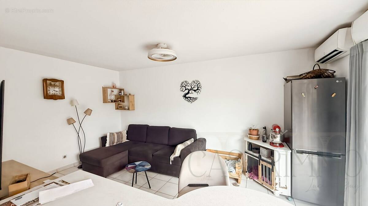 Appartement à LE CRES