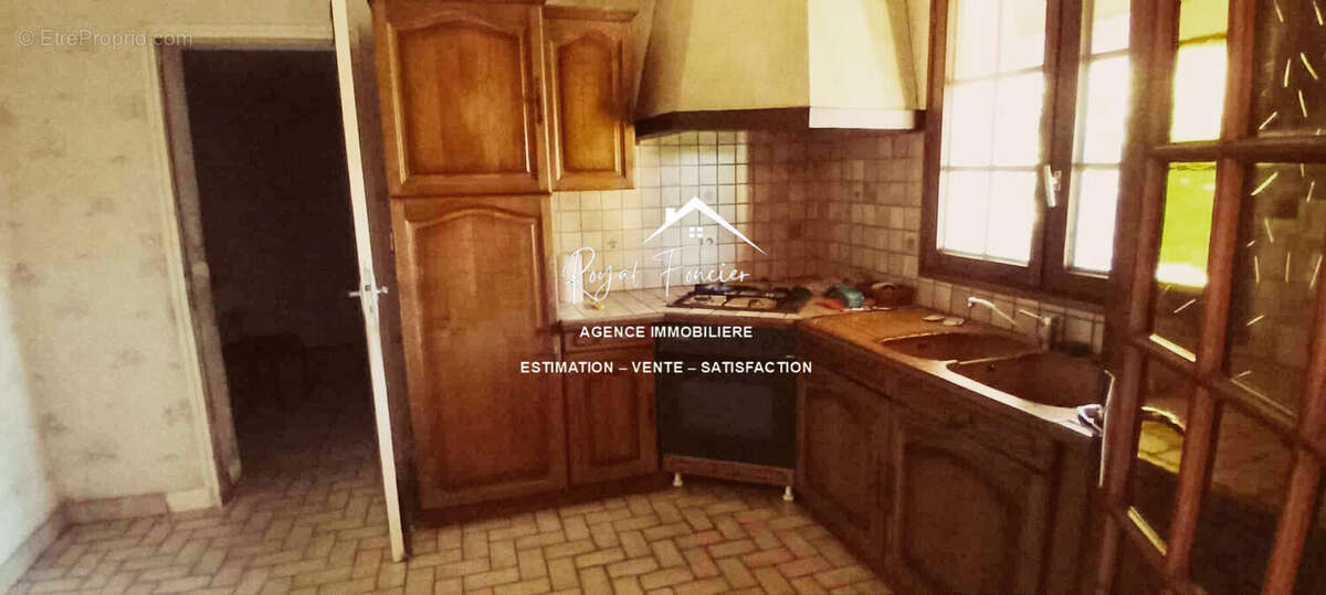 Maison à CHATELLERAULT