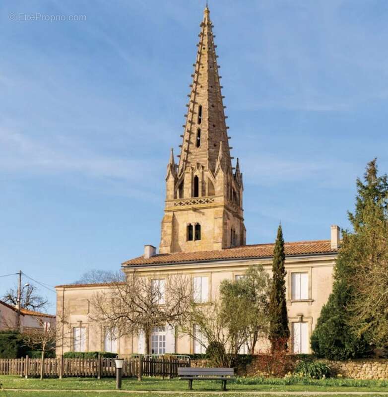 Maison à LE TAILLAN-MEDOC
