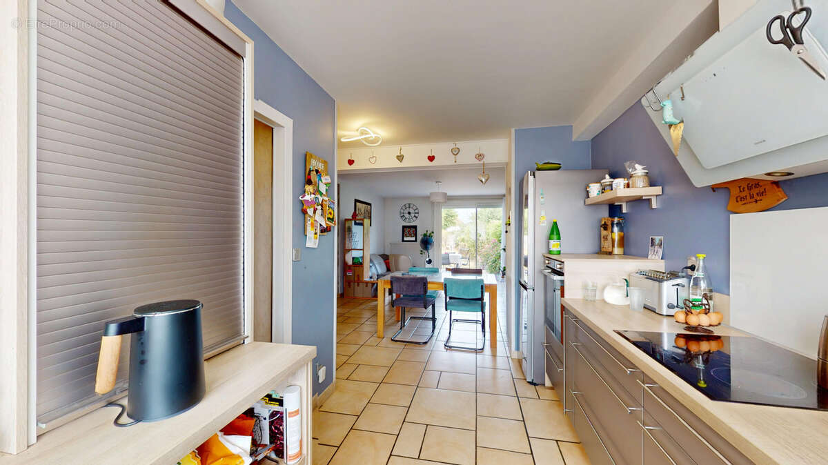 Maison 4 chambres avec jardin et garage - photo 6