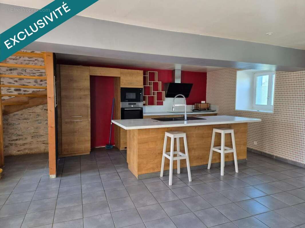 Photo 5 - Maison à BELLENAVES