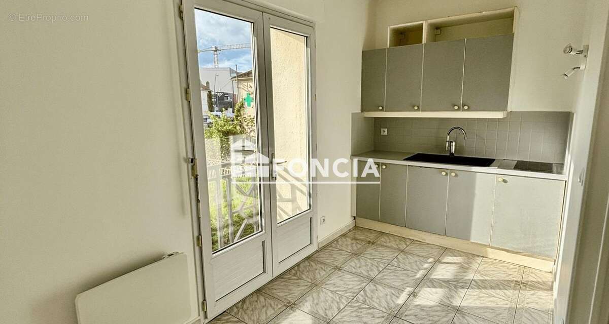 Appartement à SAVIGNY-SUR-ORGE