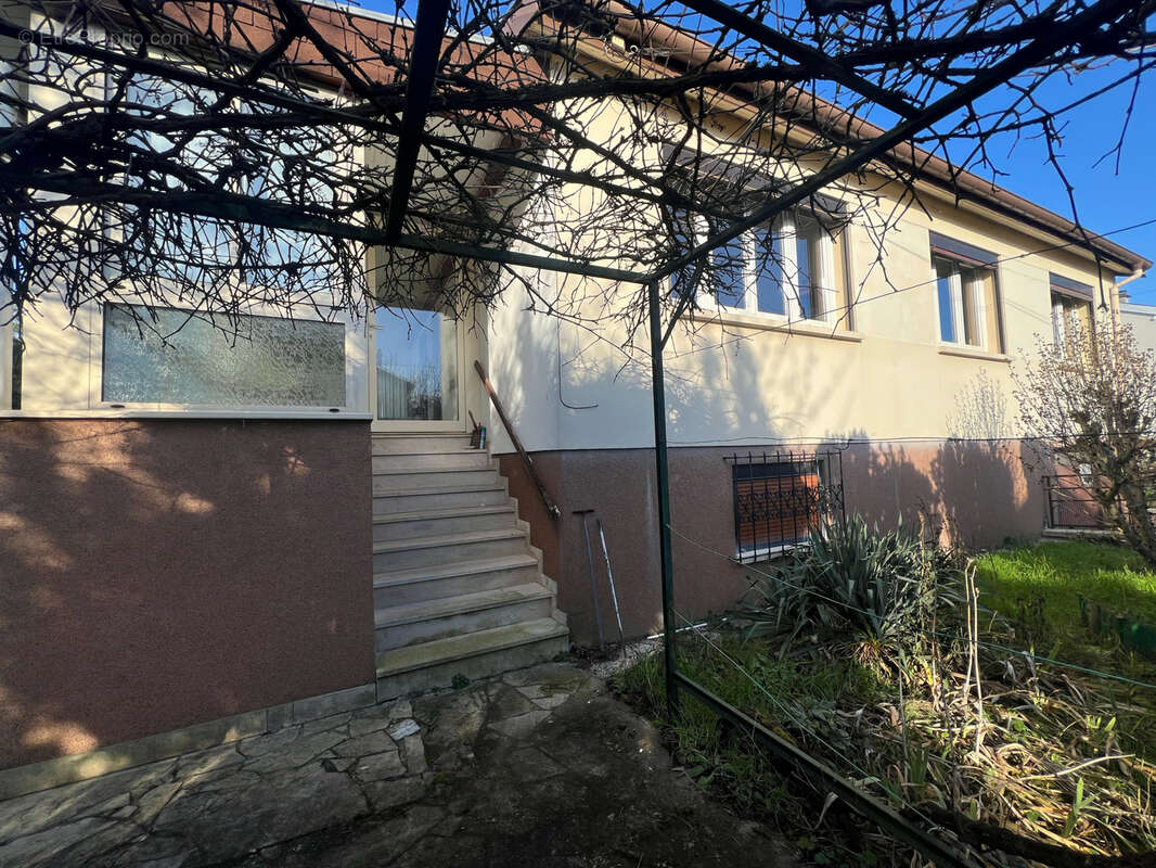 Maison à SAINT-NICOLAS-DE-PORT