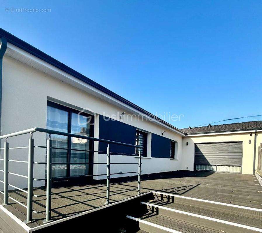 Maison à MIGNE-AUXANCES