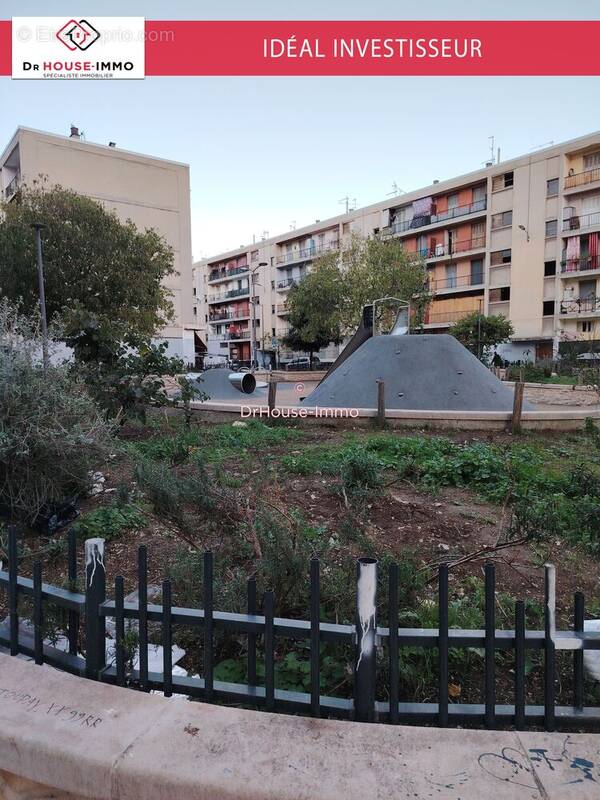 Appartement à MARSEILLE-3E