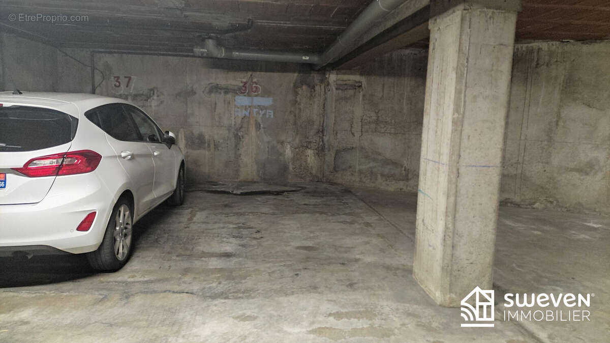 Parking à PERPIGNAN