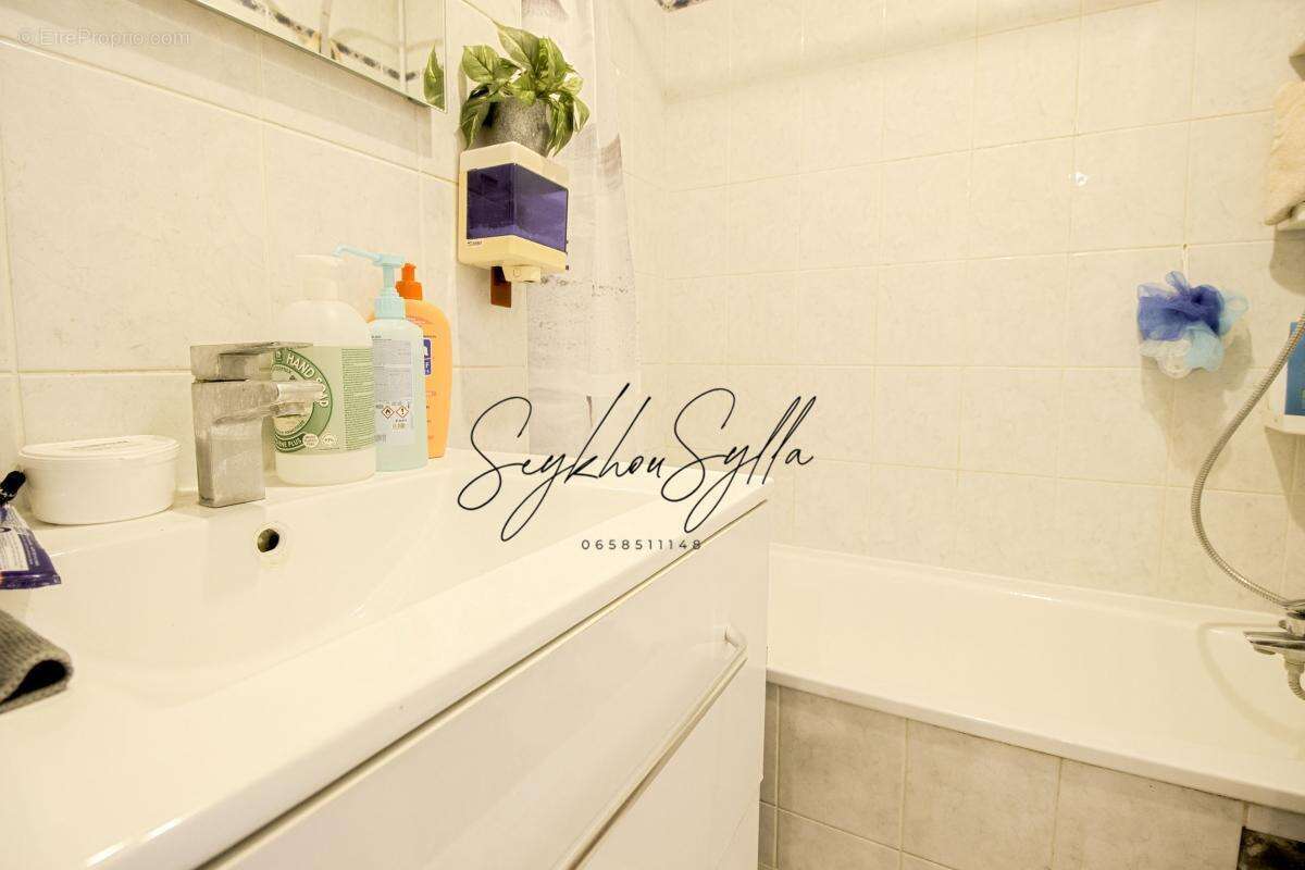 Appartement à PARIS-19E