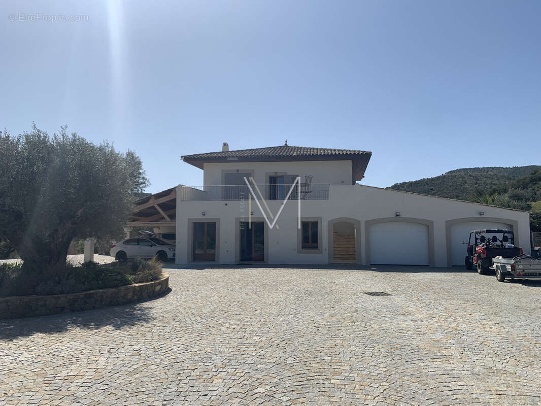 Maison à VIDAUBAN