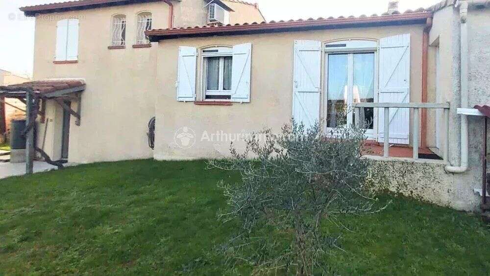 Maison à AIGUEFONDE