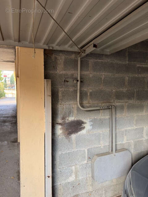 Garage dans résidence fermée - photo 2