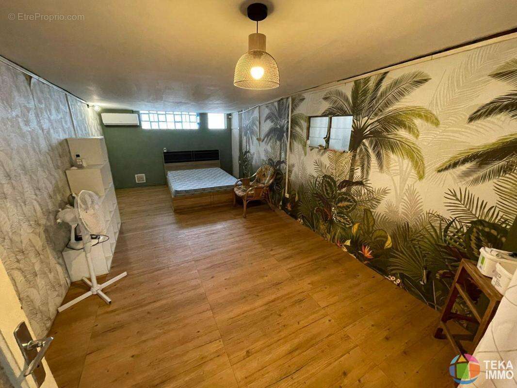 Maison à SAINT-DENIS