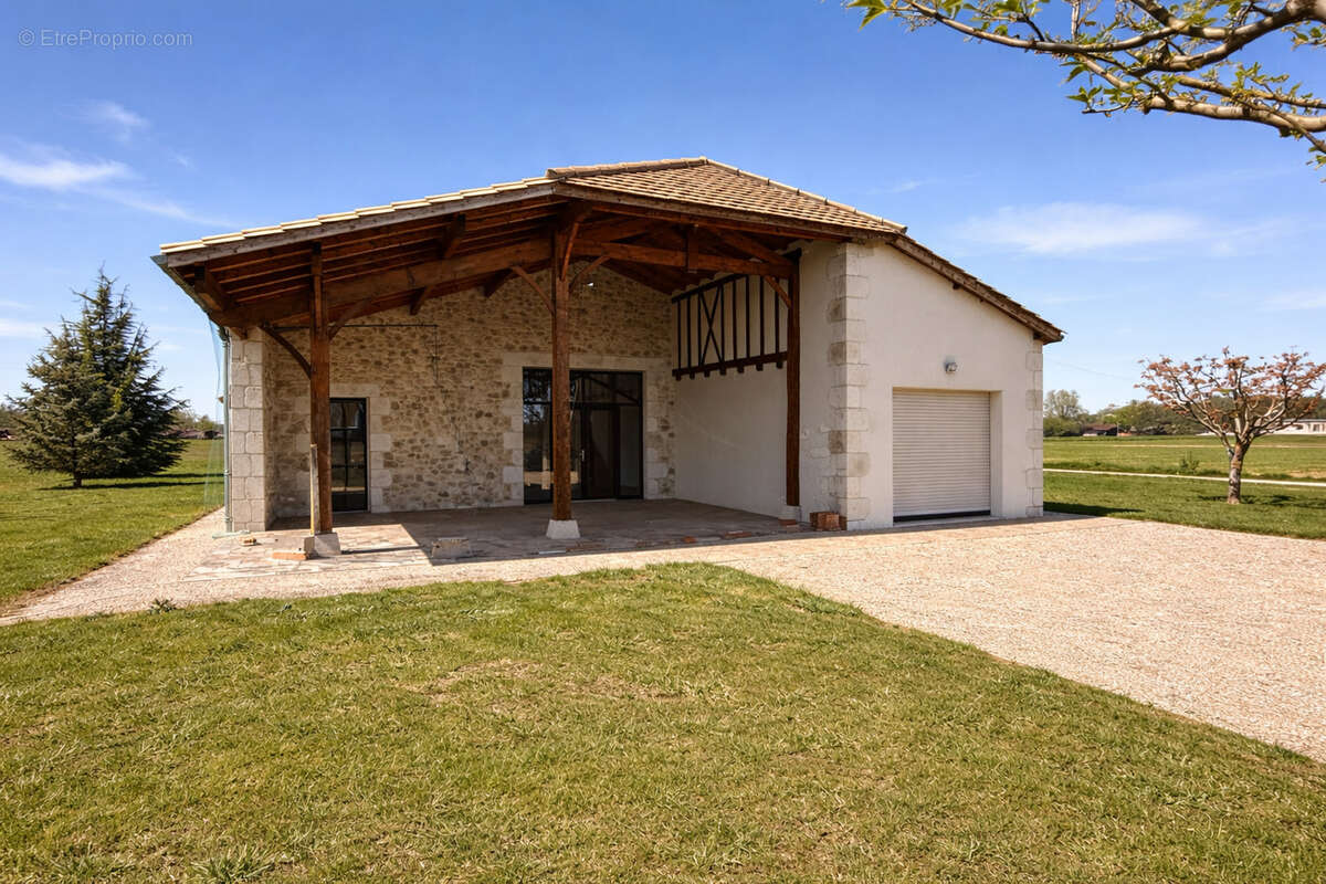 Maison à LEDAT