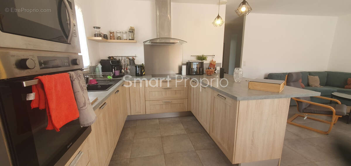 Secteur la tour sur orb- villa plain pied * 4 chambres** garage** piscine ** panneaux solaires** - photo 8