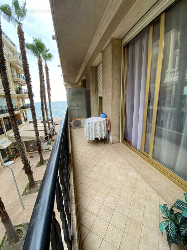 Appartement à MENTON