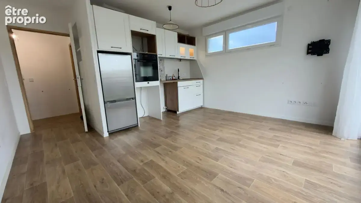Immeuble de standing F2 avec extérieur et parking - photo 9