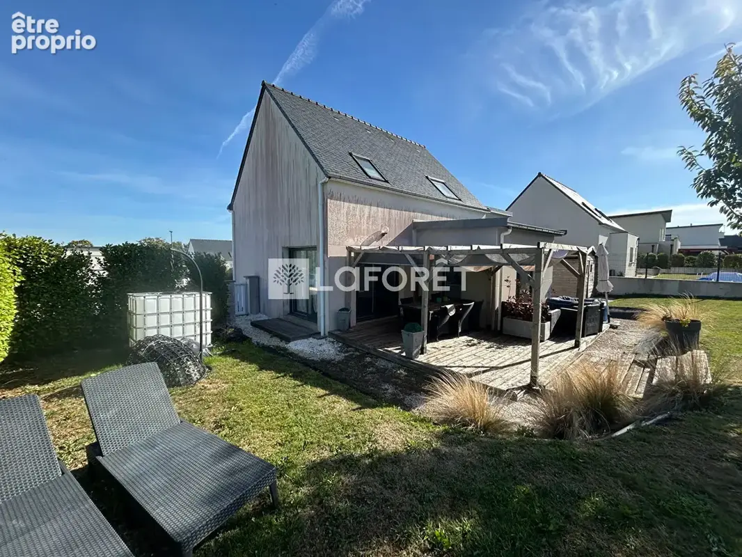 Maison à PLONEIS