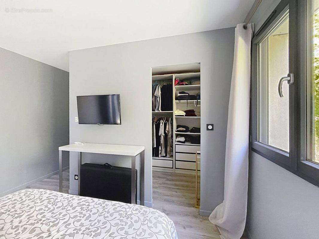 Pins-Justaret - Superbe maison T6 contemporaine avec jardin - photo 12