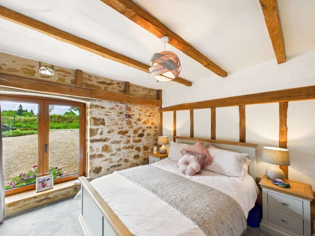 Maison à CHAMPSAC