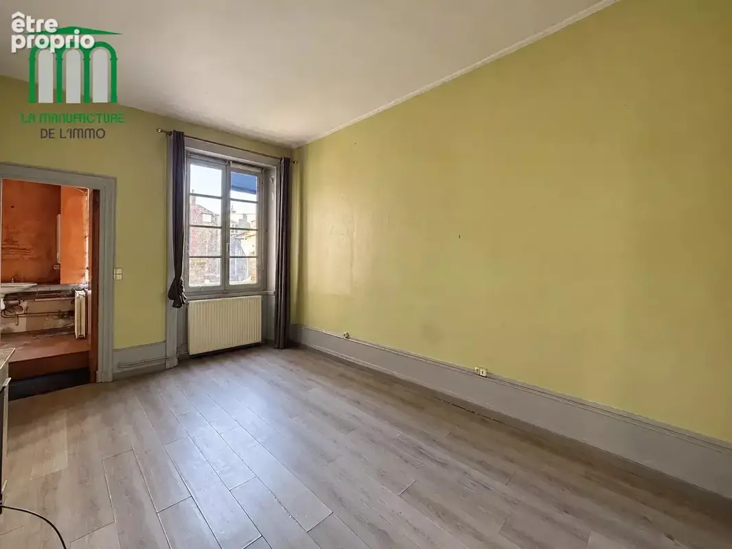 Secteur Hôtel de ville appartement T3 à rénover - photo 8