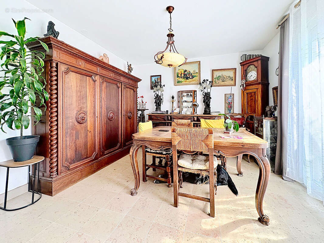 Maison à CHAMPHOL