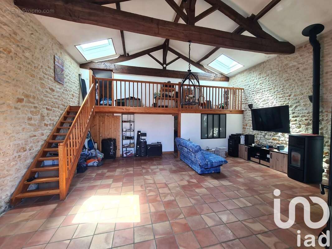 Photo 5 - Maison à BEURLAY