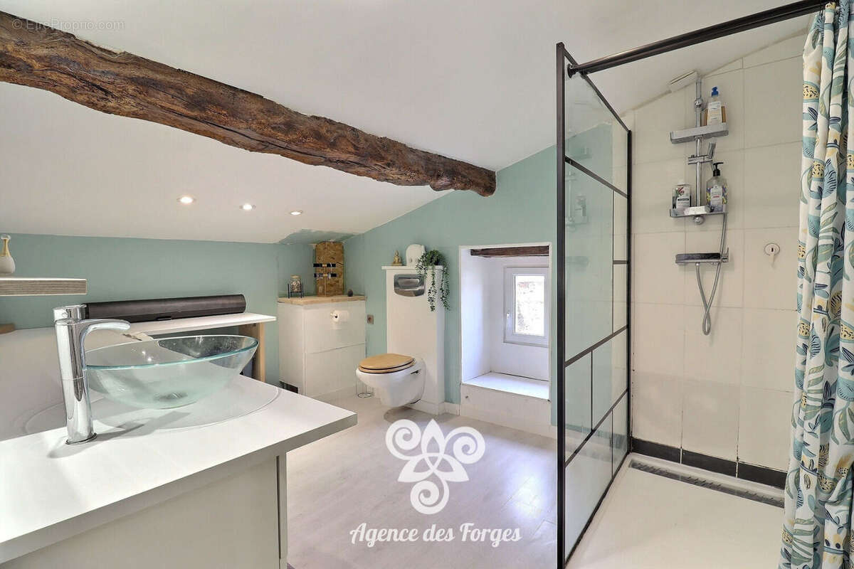 Maison à SAINT-CRESPIN-SUR-MOINE