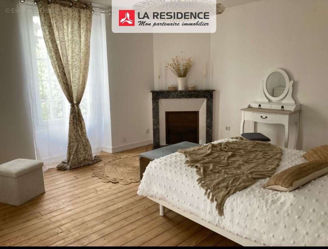 Maison à BONNIERES-SUR-SEINE