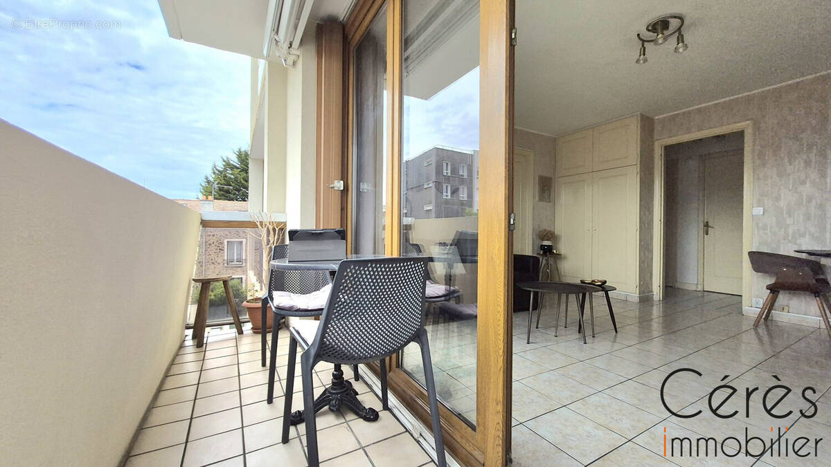 Appartement à ROMAINVILLE