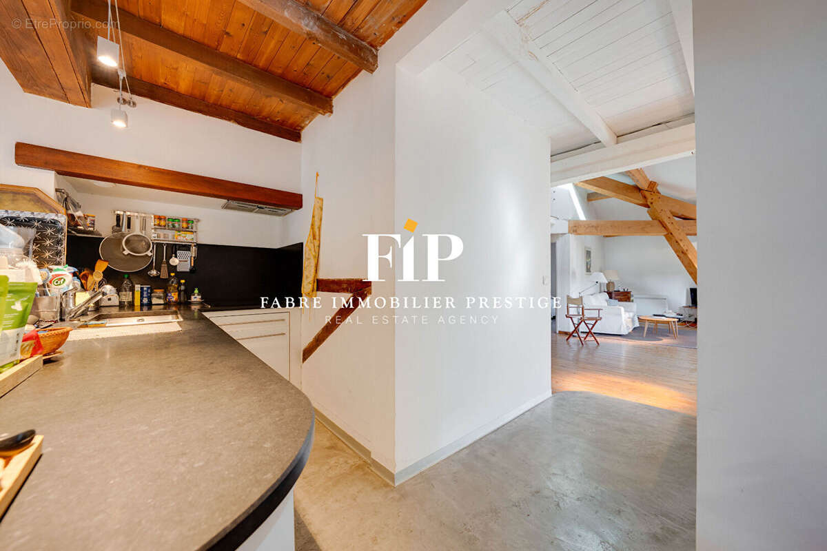 Appartement à AIX-EN-PROVENCE