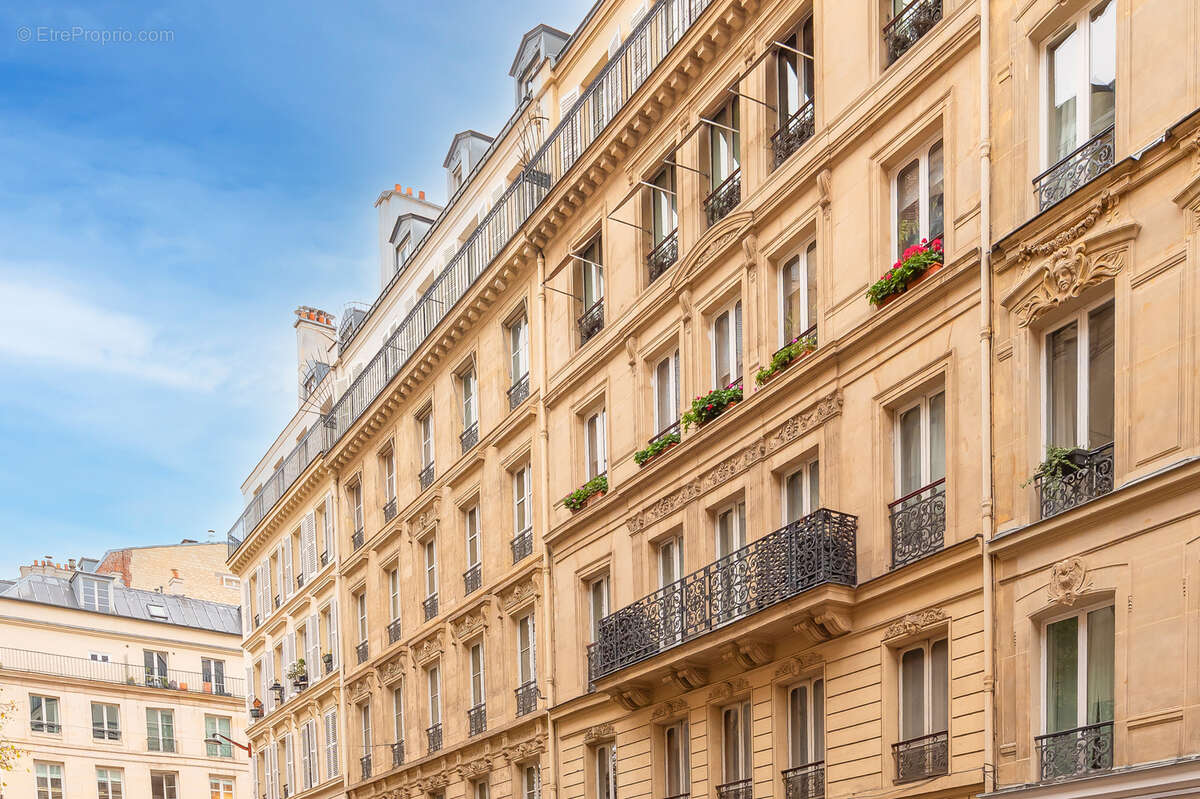Appartement à PARIS-6E