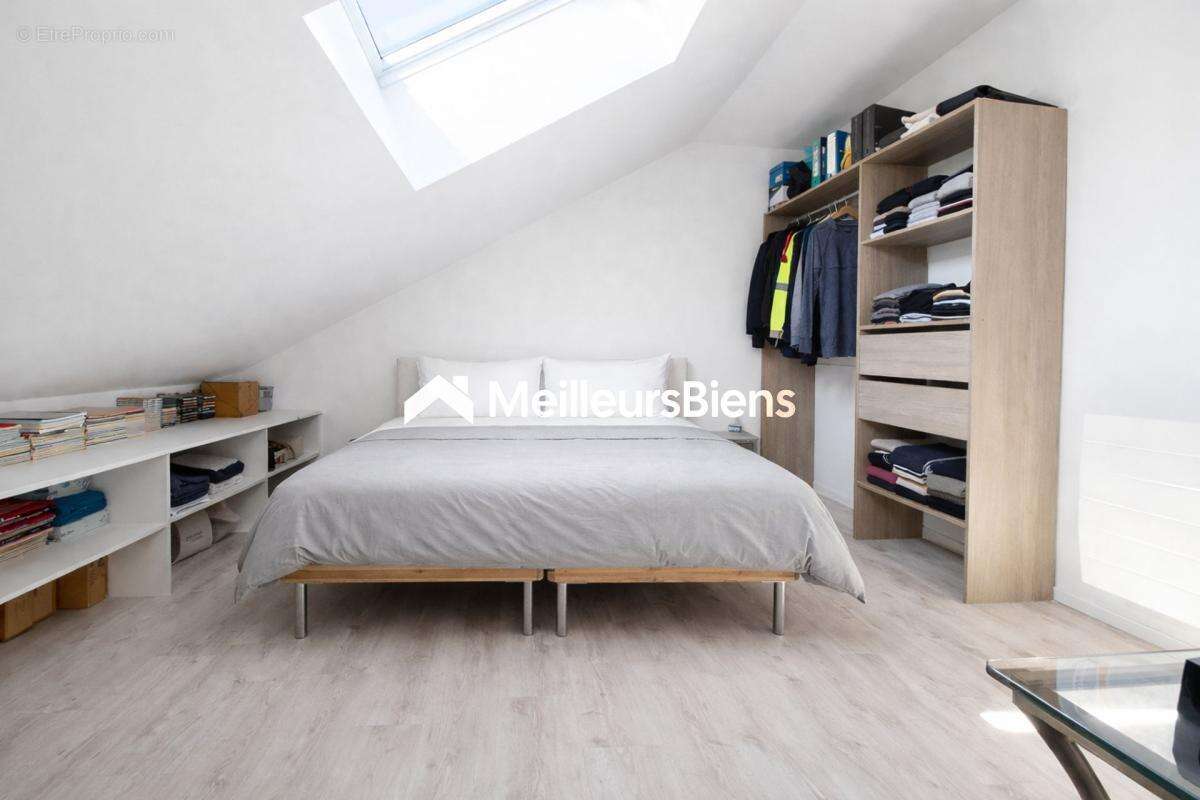 Maison à SAVIGNY-SUR-ORGE