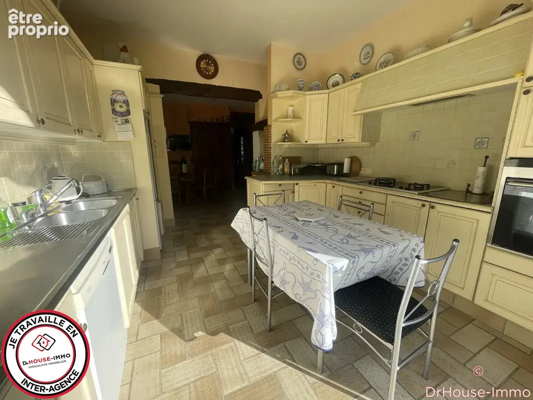Maison 15 pièces 412 m² à vendre à Descartes (37160) - photo 16