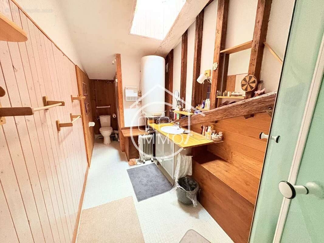 BERGERAC : Manoir atypique 17 pièces de 570m² avec dépendances - photo 16