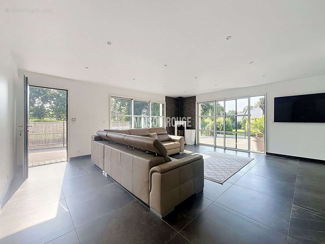 Contemporaine - plain pied -  Lannion - photo 4