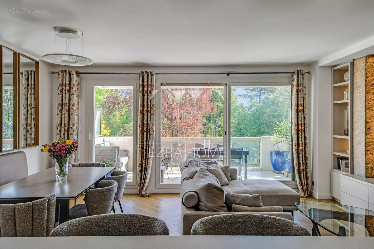 Appartement à LEVALLOIS-PERRET