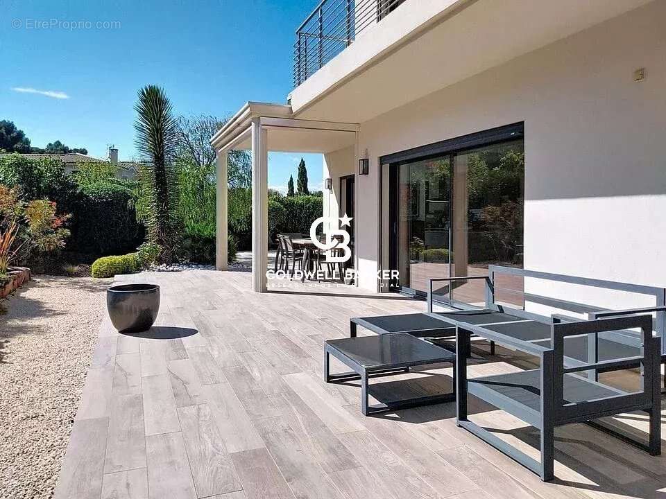 Maison à SAINT-RAPHAEL