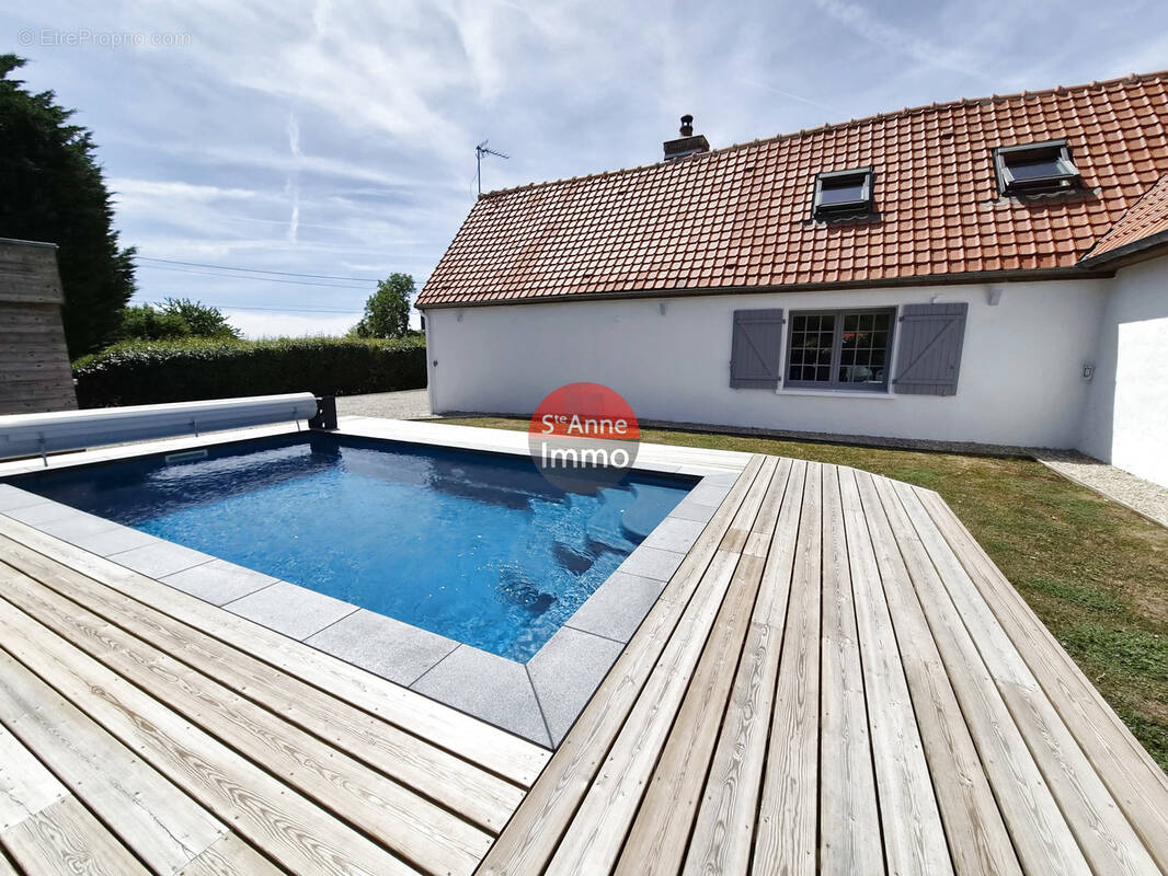 Maison à NAMPS-MAISNIL