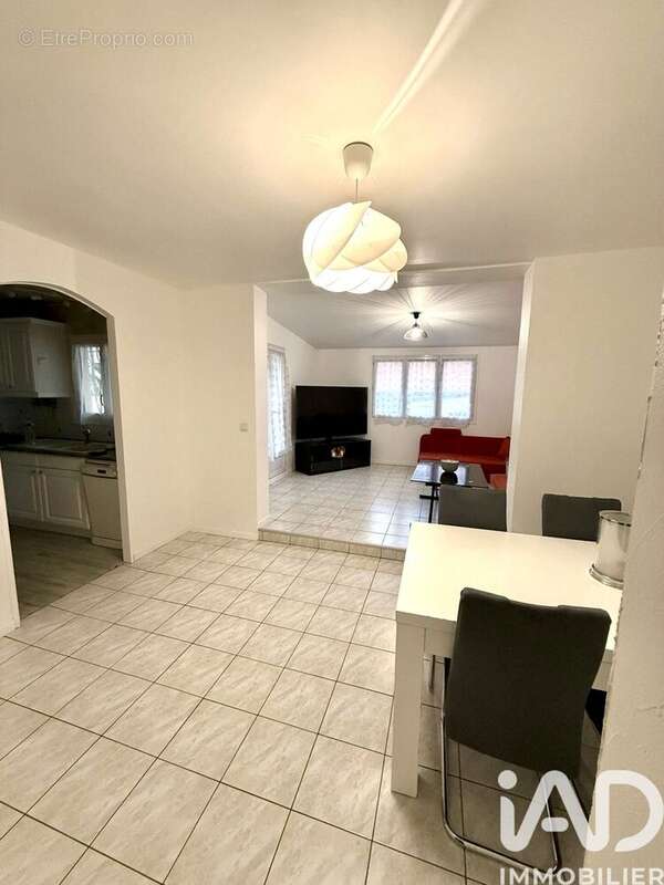 Photo 4 - Maison à PARAY-VIEILLE-POSTE