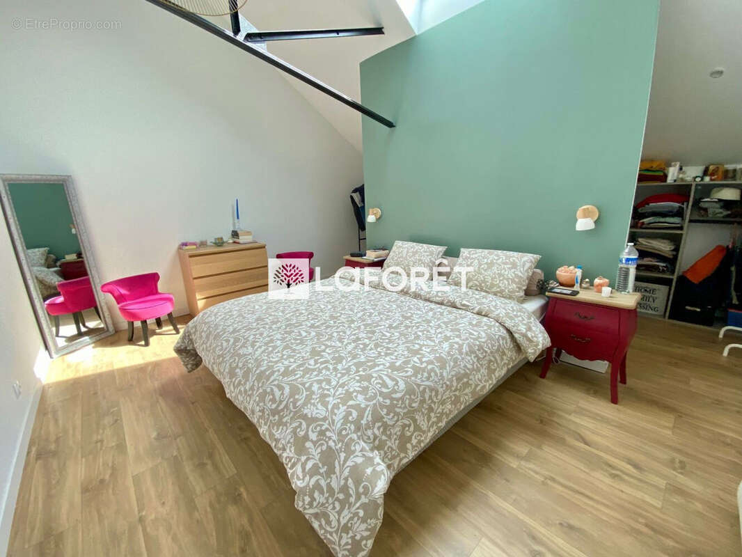 Maison à BOURGHELLES