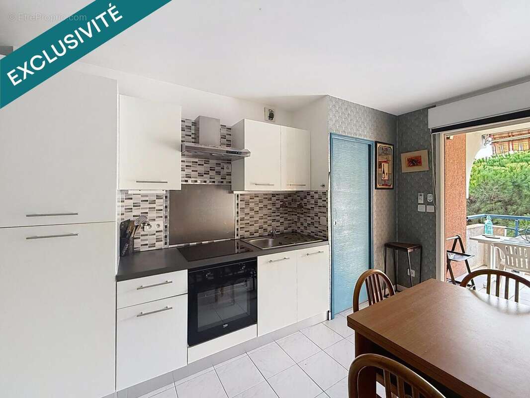 Photo 3 - Appartement à FREJUS